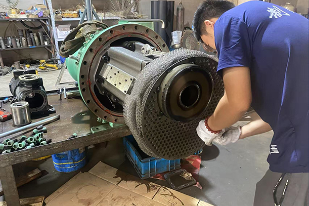 螺杆压缩机维修